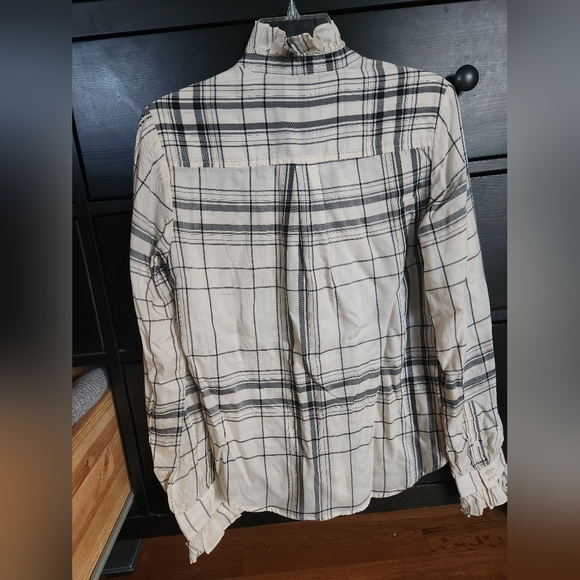 Blouse - Picture 2 of 3